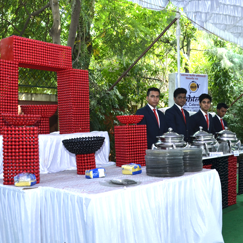 s r cateres